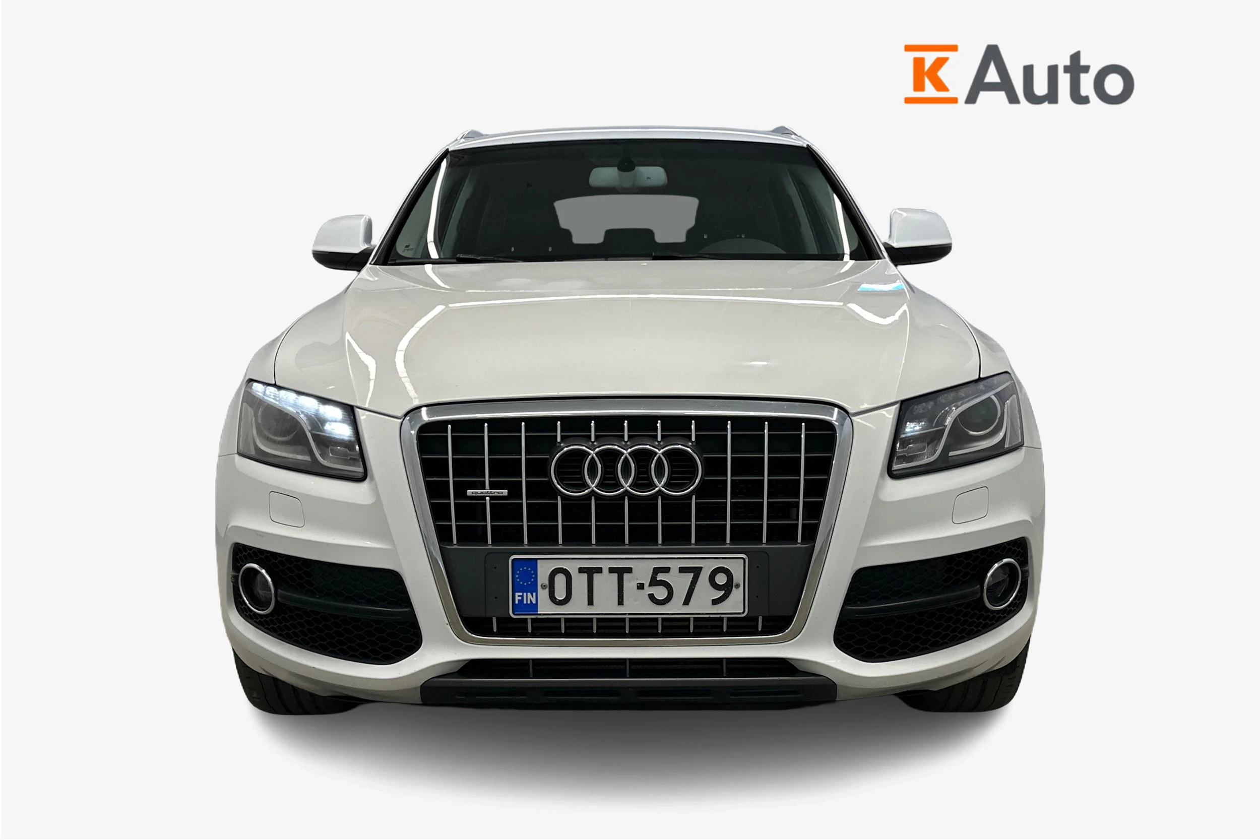 valkoinen Audi Q5 2011 kuva 4.