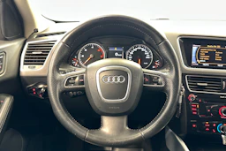 valkoinen Audi Q5 2011 kuva 12.