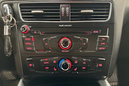 valkoinen Audi Q5 2011 kuva 16.