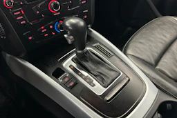 valkoinen Audi Q5 2011 kuva 17.
