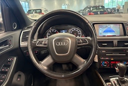 harmaa Audi Q5 2011 kuva 11.
