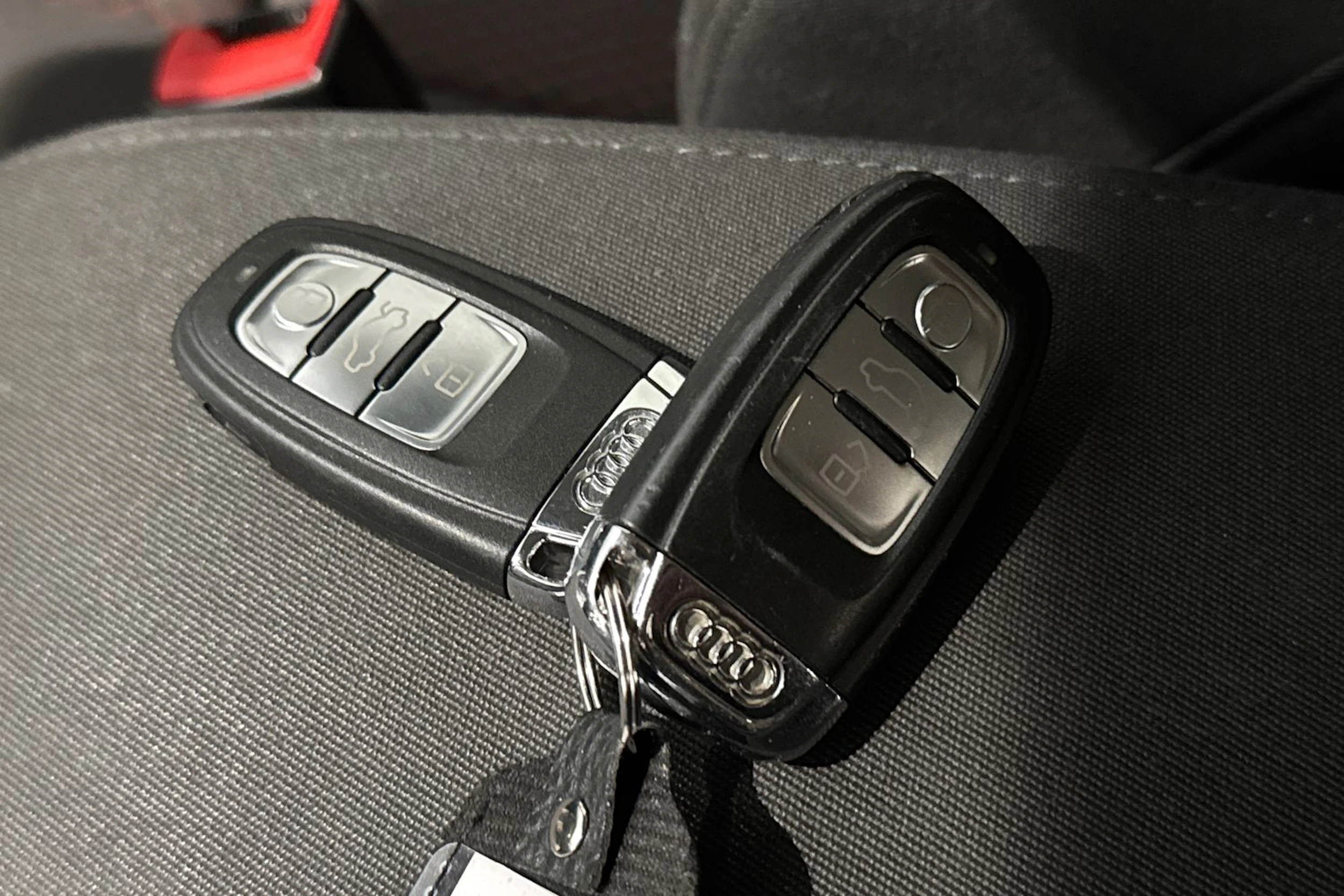 met. harmaa Audi Q5 2012 kuva 24.