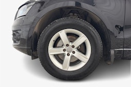 musta Audi Q5 2012 kuva 11.