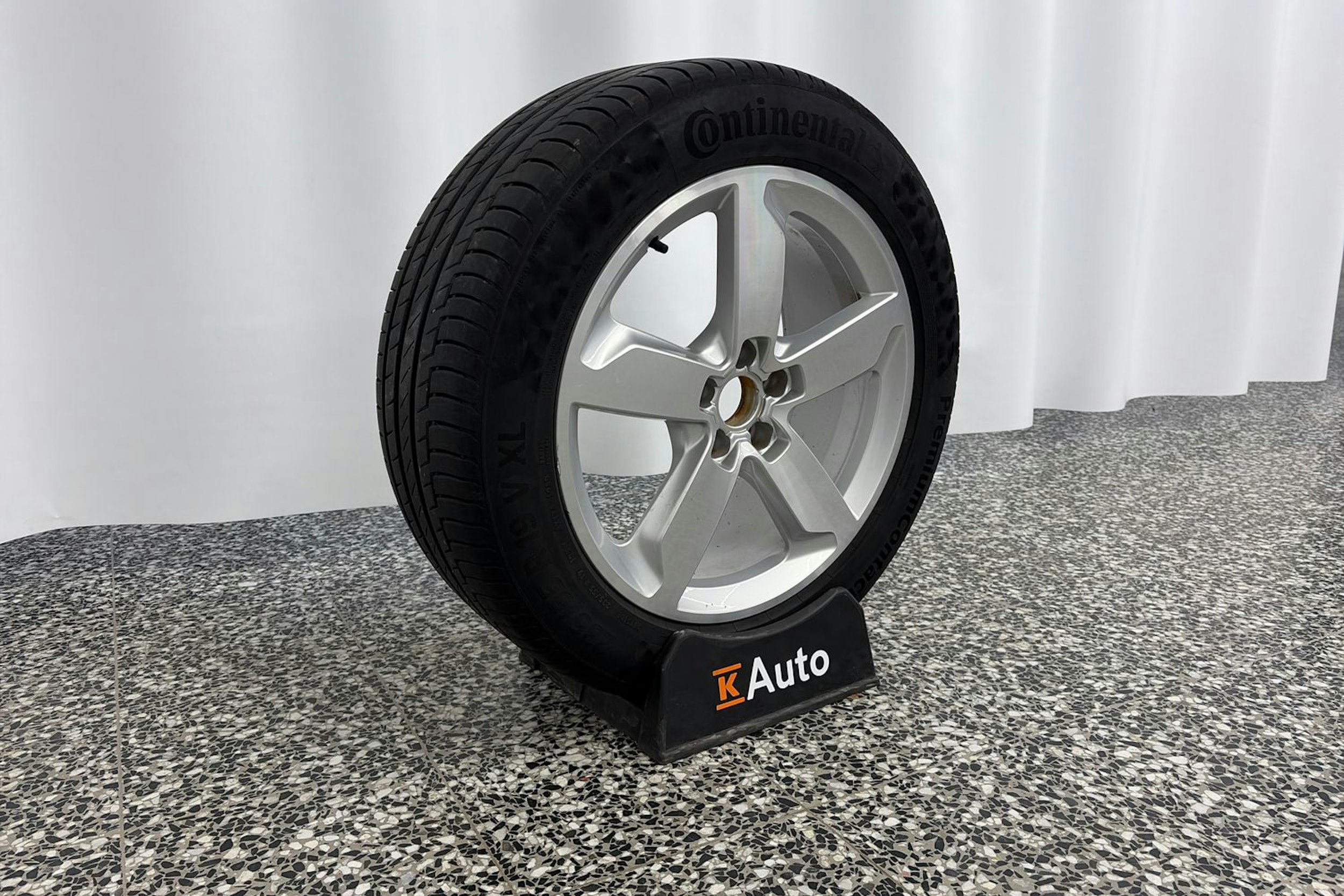 musta Audi Q5 2012 kuva 13.