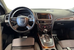 Musta Audi Q5 2012 kuva 7.