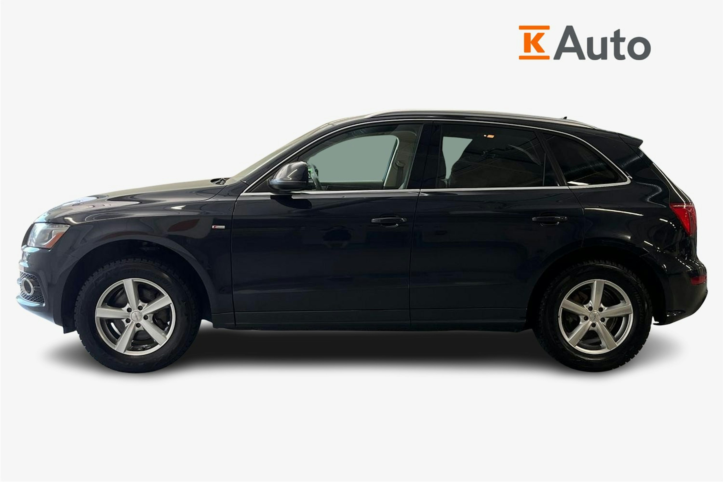Sininen Audi Q5 2012 kuva 6.