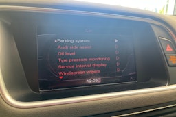 Sininen Audi Q5 2012 kuva 24.