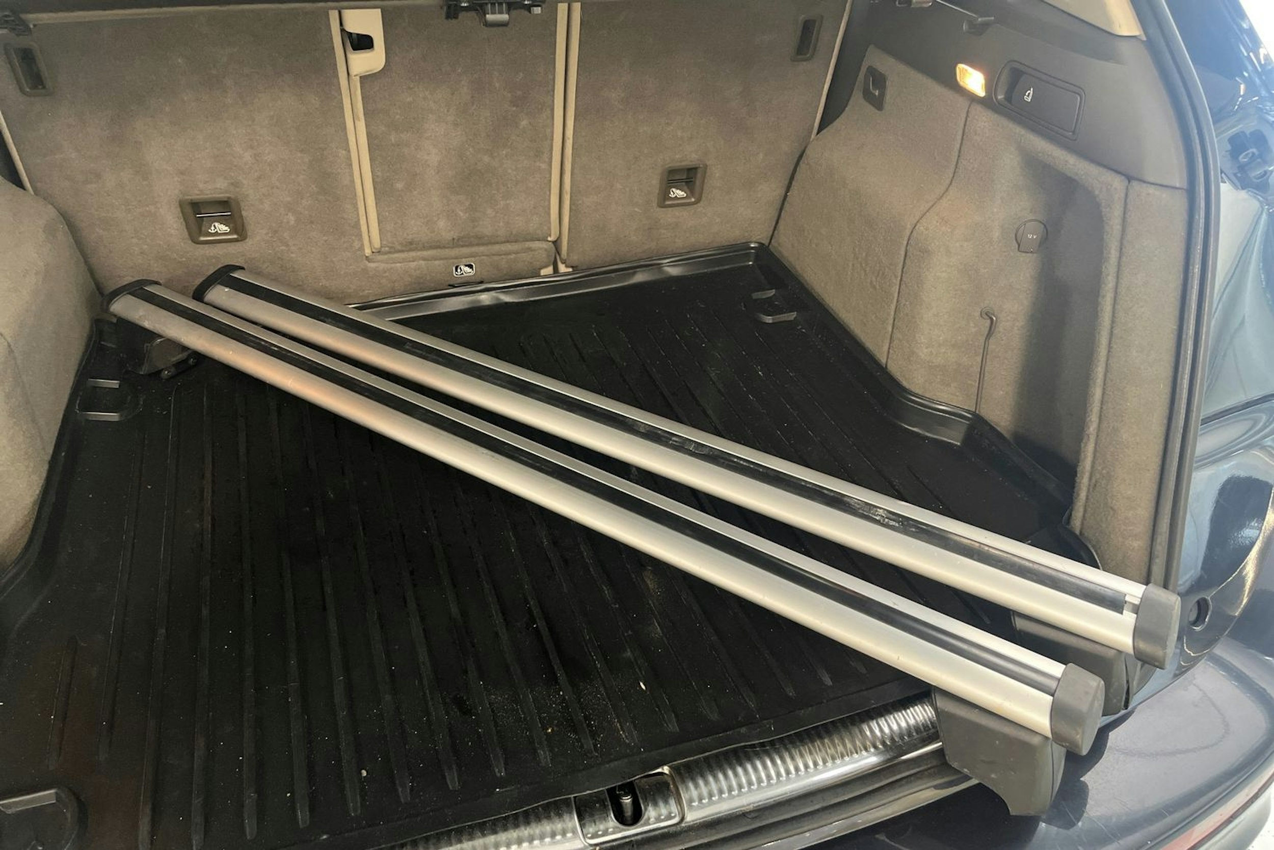 Sininen Audi Q5 2012 kuva 33.