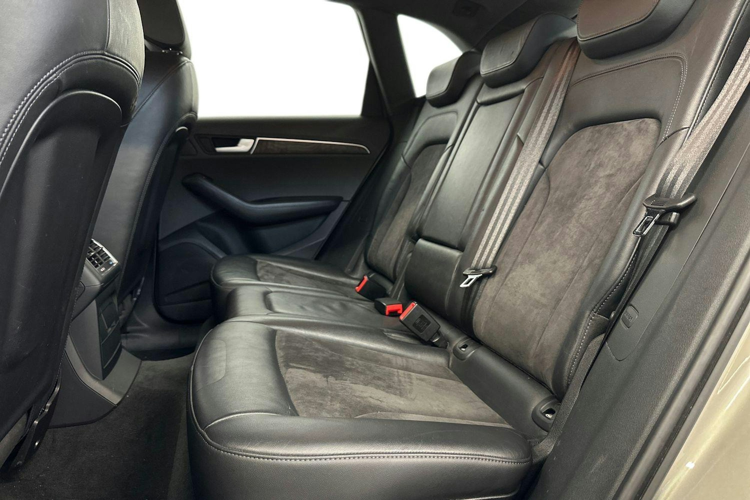 hopea Audi Q5 2012 kuva 8.