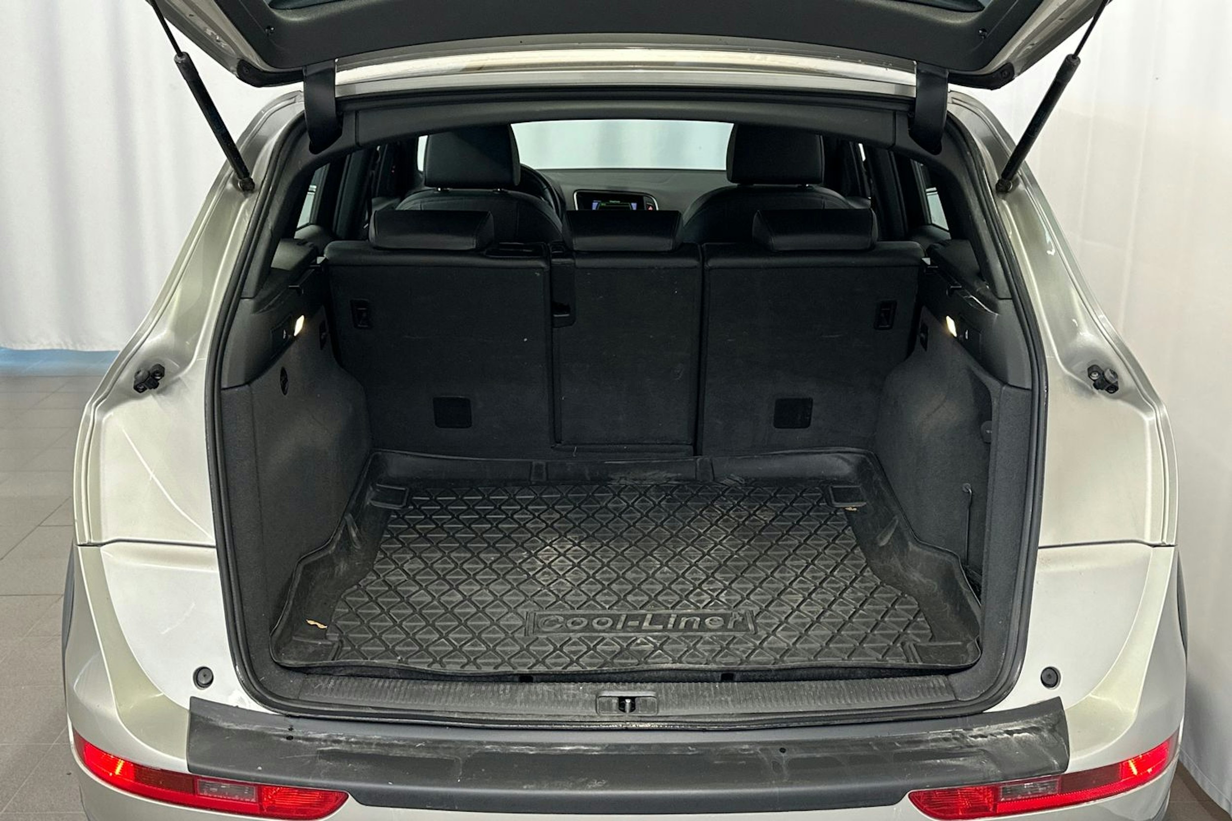 hopea Audi Q5 2012 kuva 13.