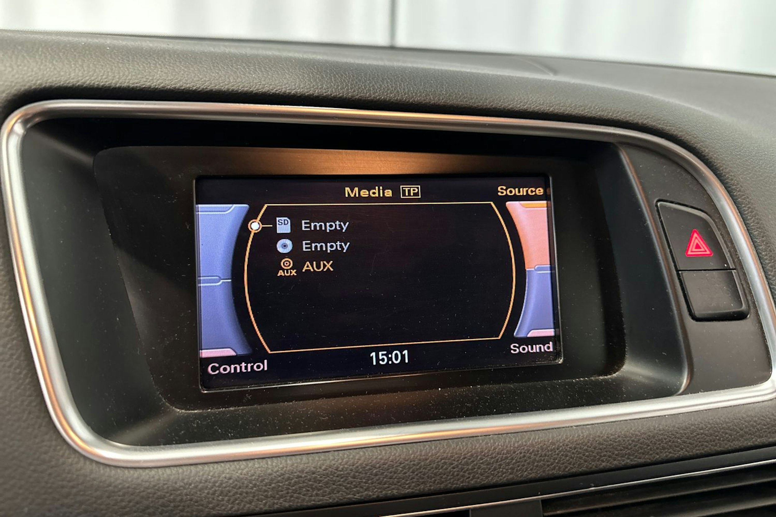 hopea Audi Q5 2012 kuva 24.
