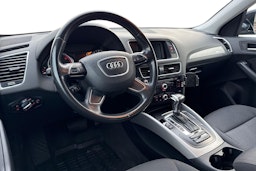 musta Audi Q5 2013 kuva 7.
