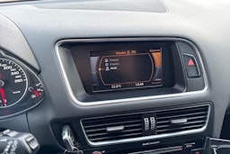 musta Audi Q5 2013 kuva 21.