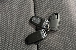 musta Audi Q5 2013 kuva 30.