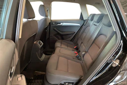 musta Audi Q5 2012 kuva 8.