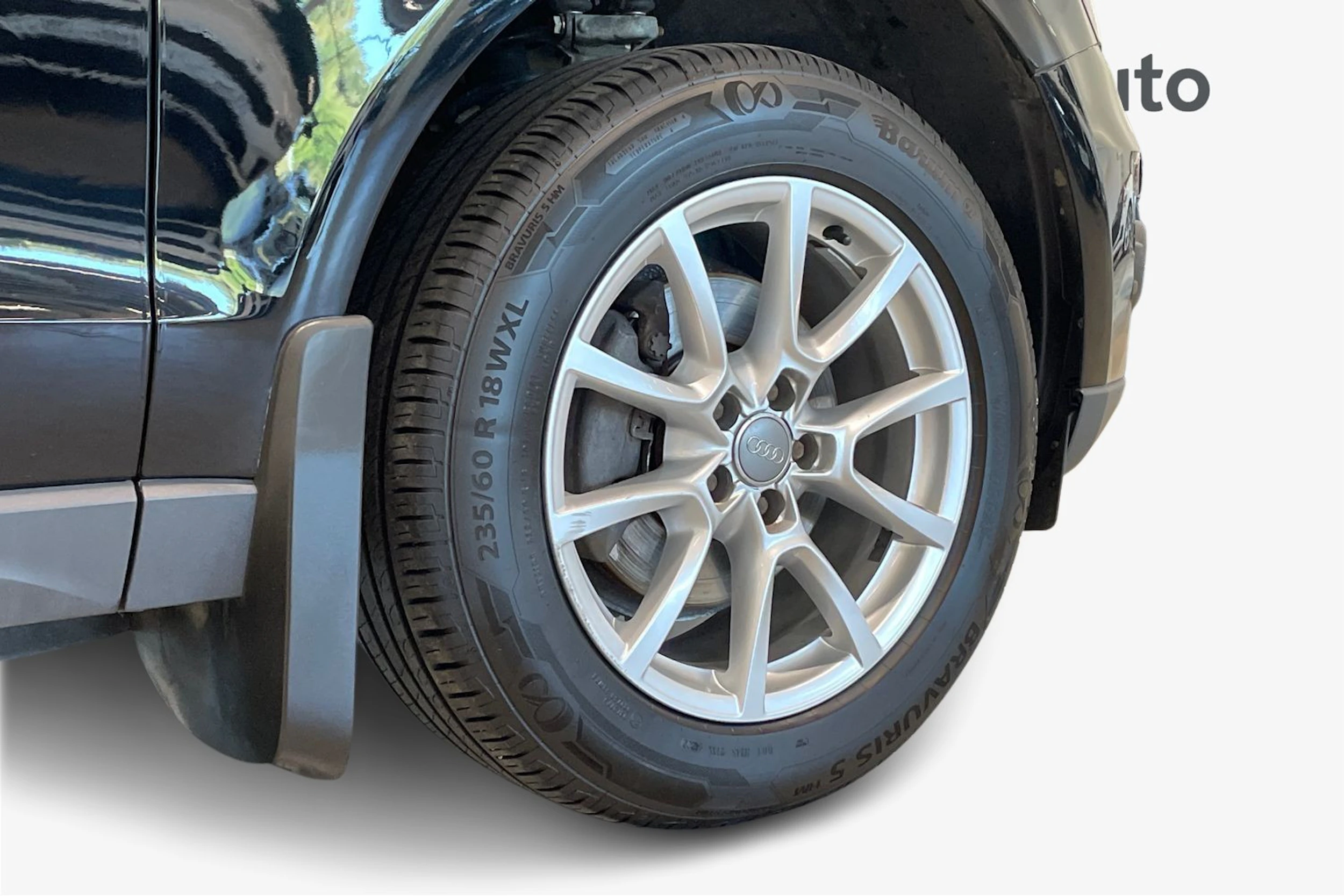 musta Audi Q5 2012 kuva 9.