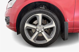 punainen Audi Q5 2012 kuva 9.