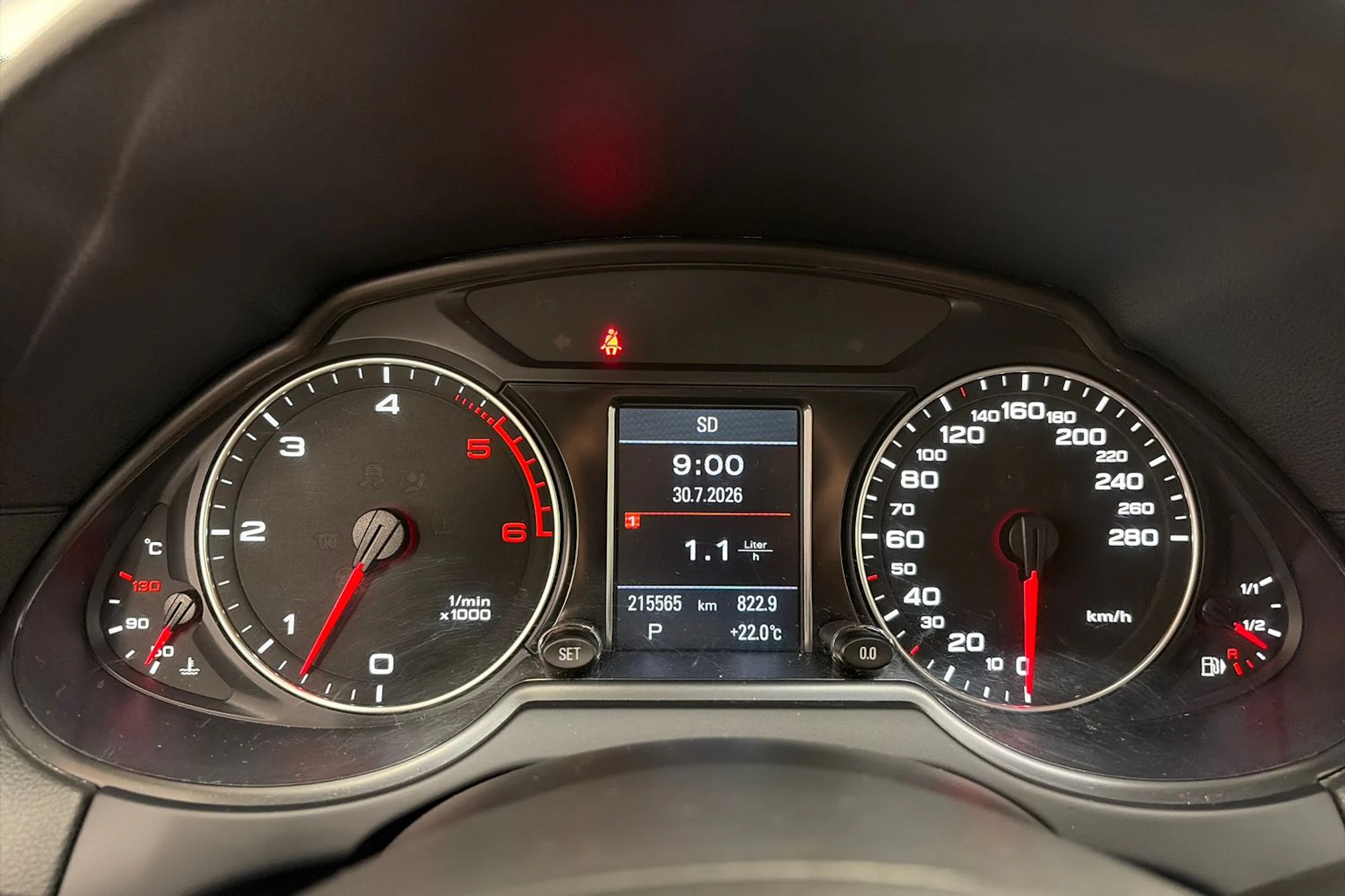 punainen Audi Q5 2012 kuva 17.