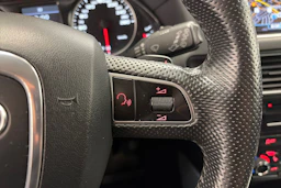 punainen Audi Q5 2012 kuva 19.