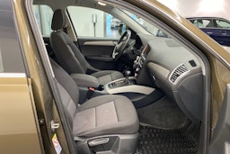 ruskea (beige) Audi Q5 2013 kuva 17.