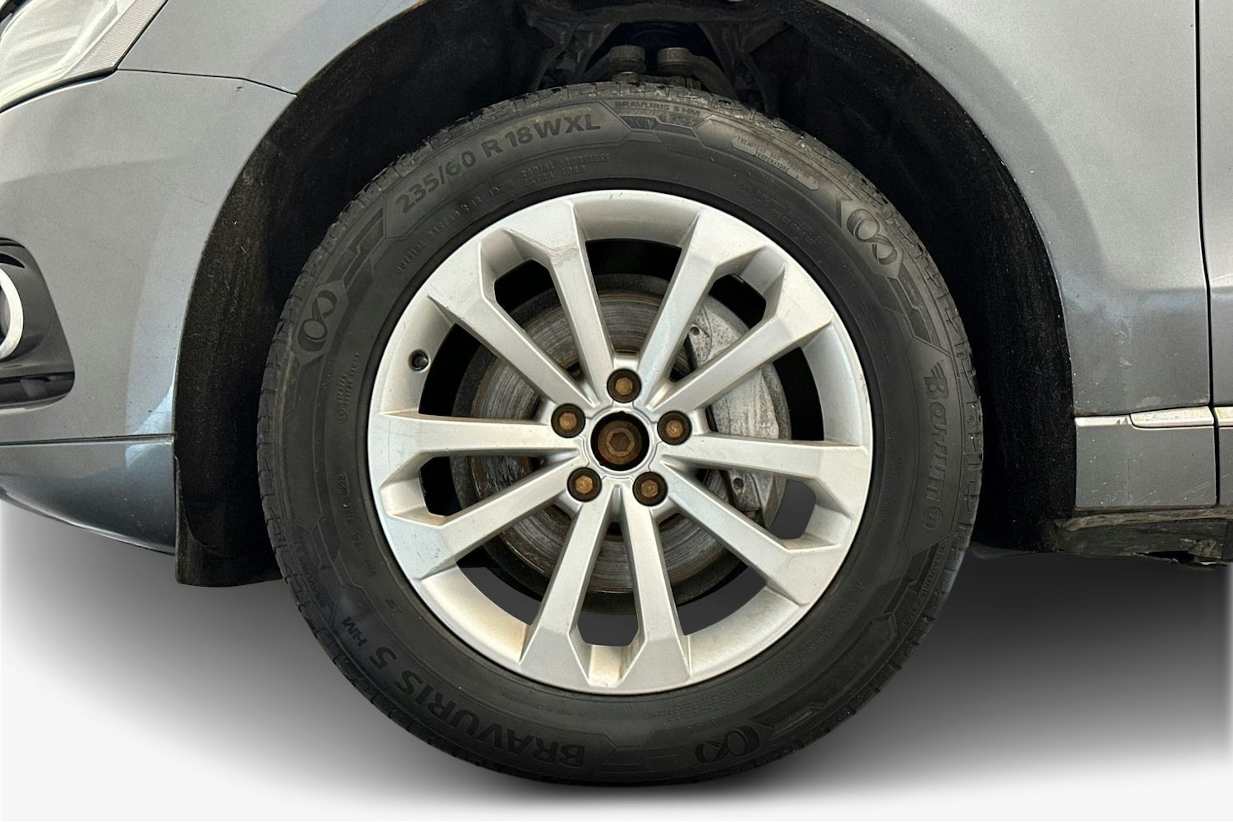 harmaa Audi Q5 2013 kuva 11.