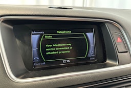 harmaa Audi Q5 2013 kuva 22.