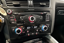 harmaa Audi Q5 2013 kuva 23.