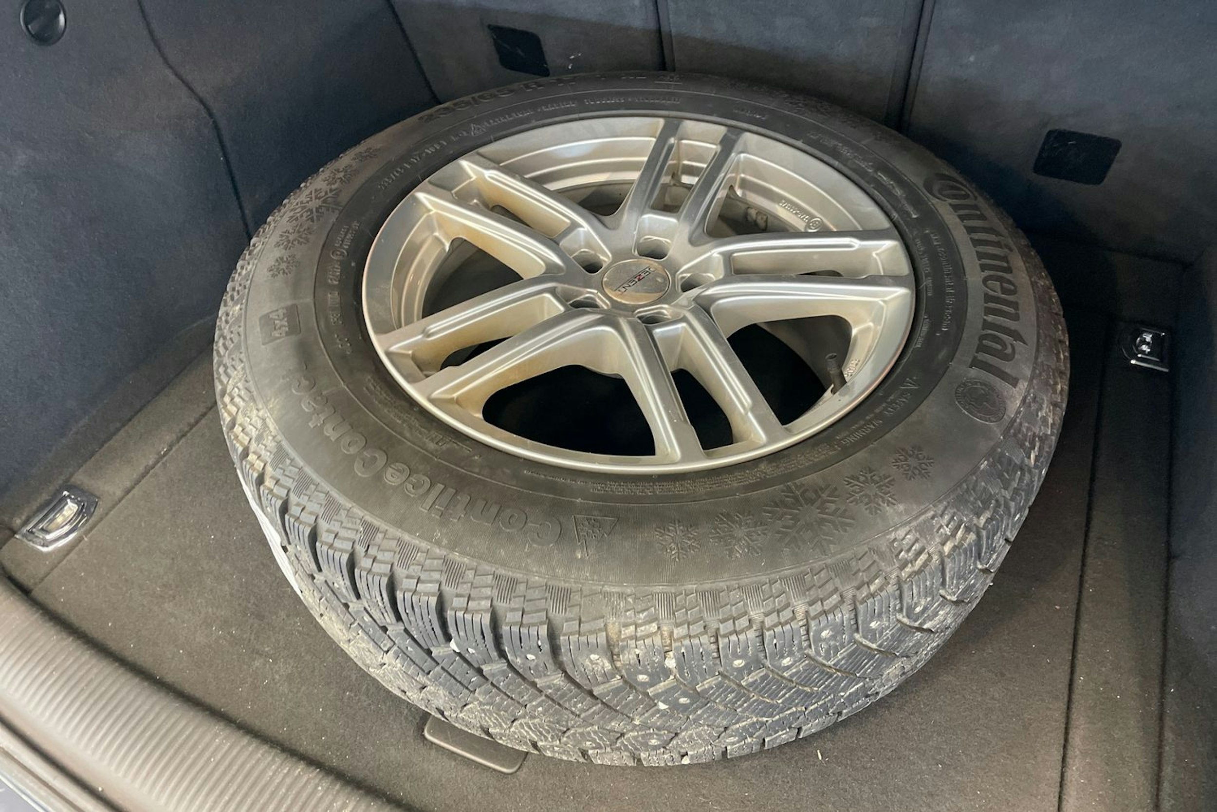 Sininen Audi Q5 2013 kuva 11.
