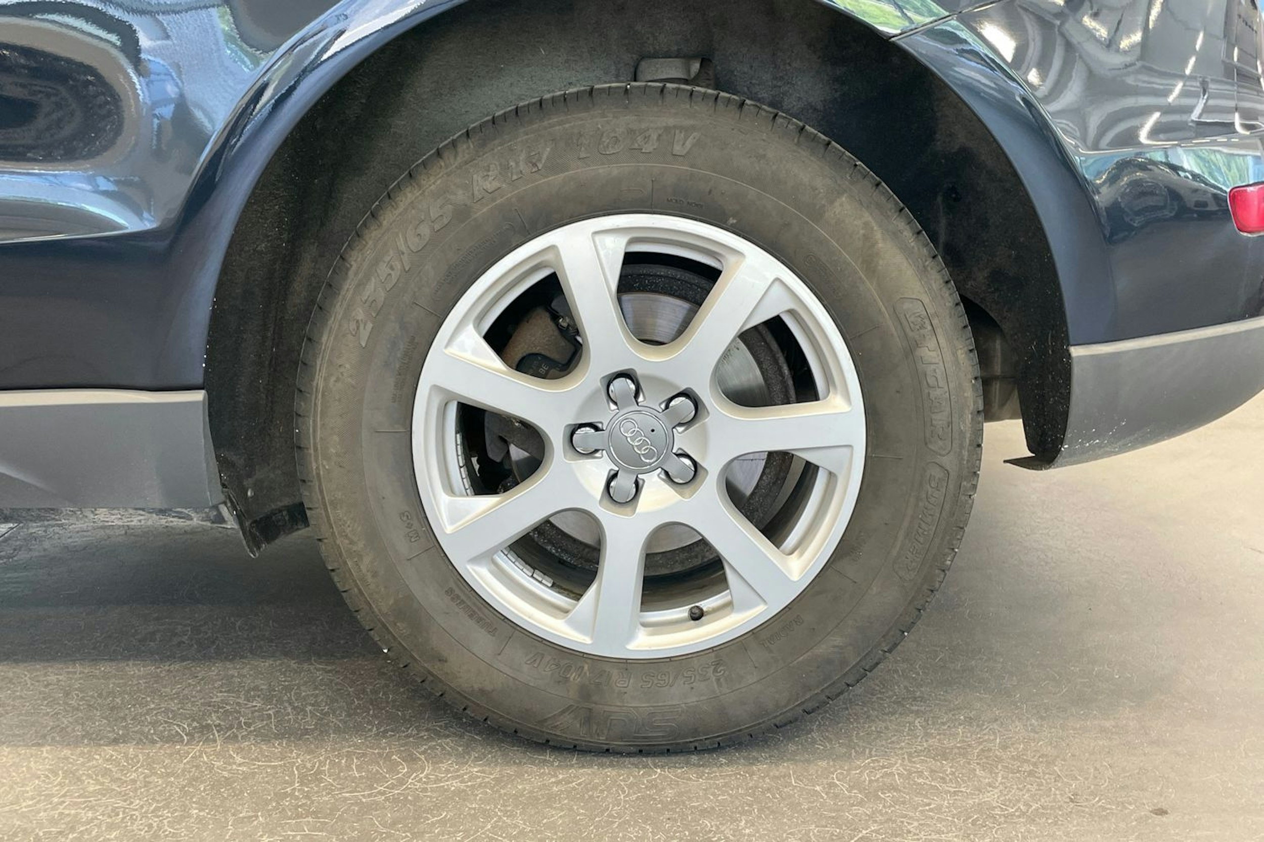 Sininen Audi Q5 2013 kuva 13.