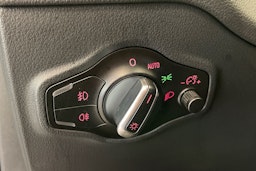 Sininen Audi Q5 2013 kuva 17.