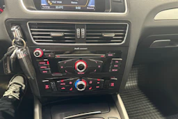 musta Audi Q5 2013 kuva 14.