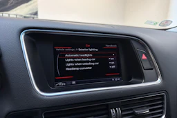 valkoinen Audi Q5 2013 kuva 21.