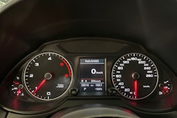 valkoinen Audi Q5 2013 kuva 17.