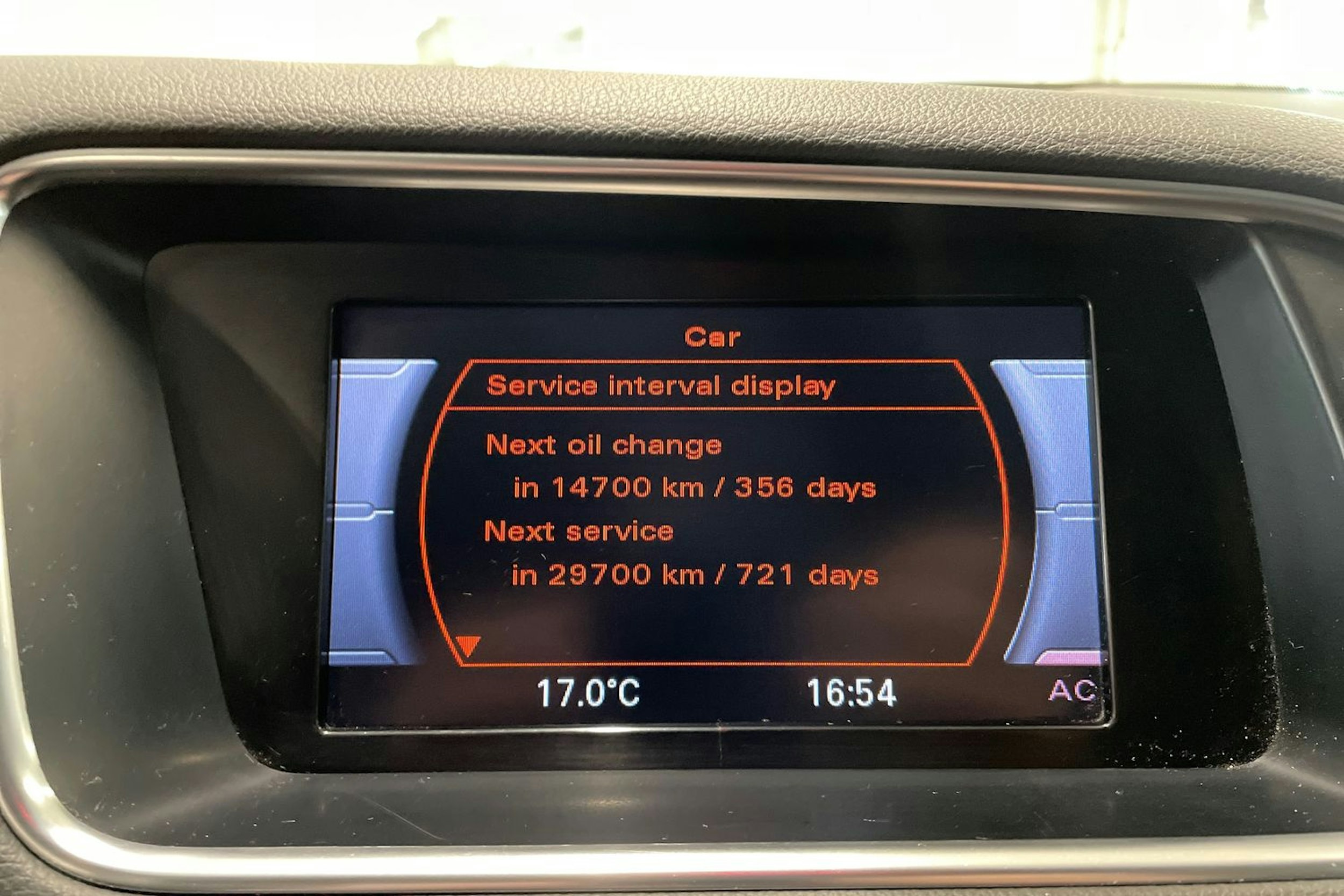 valkoinen Audi Q5 2013 kuva 22.