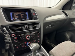 musta Audi Q5 2013 kuva 12.