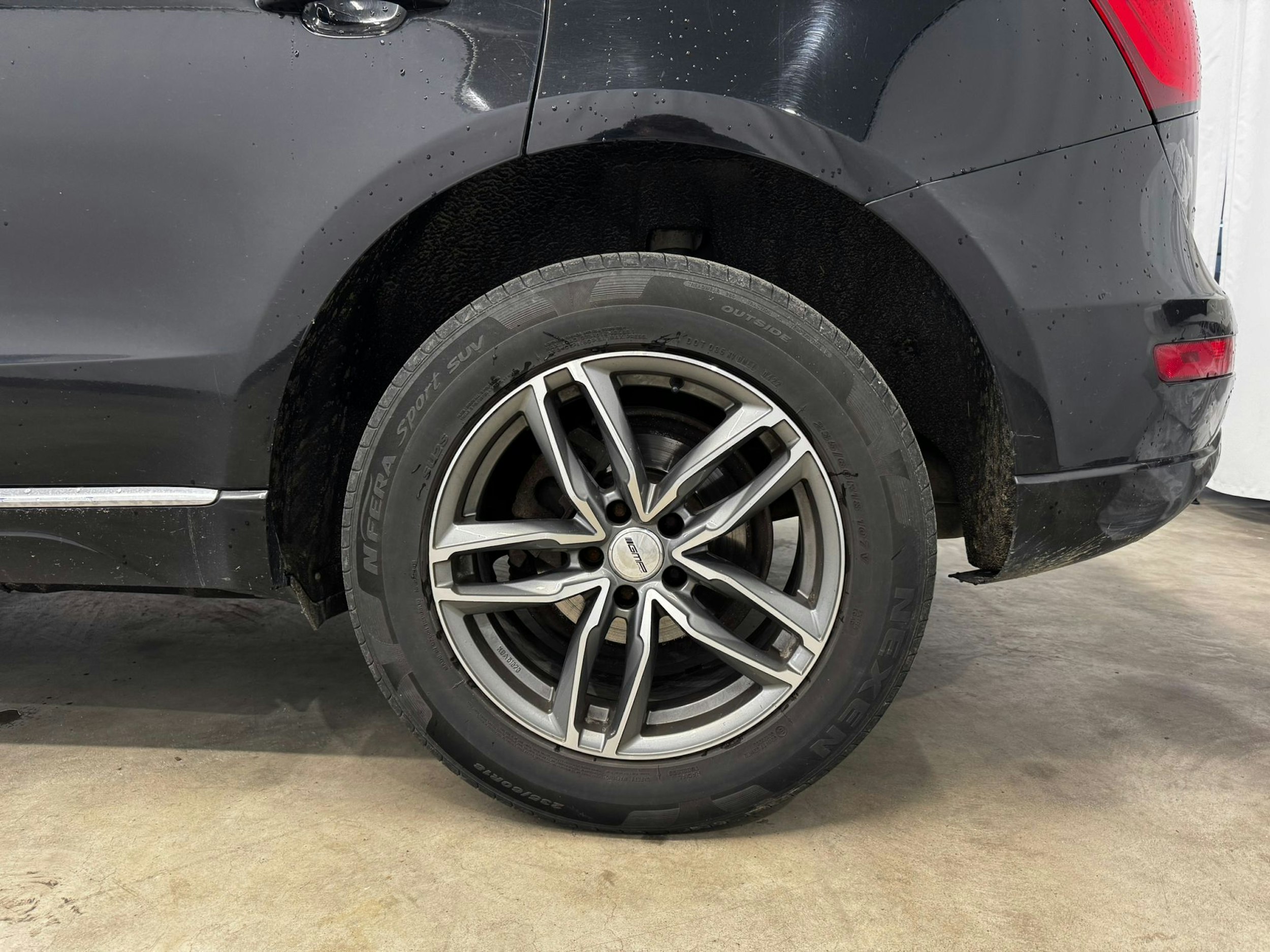musta Audi Q5 2013 kuva 17.