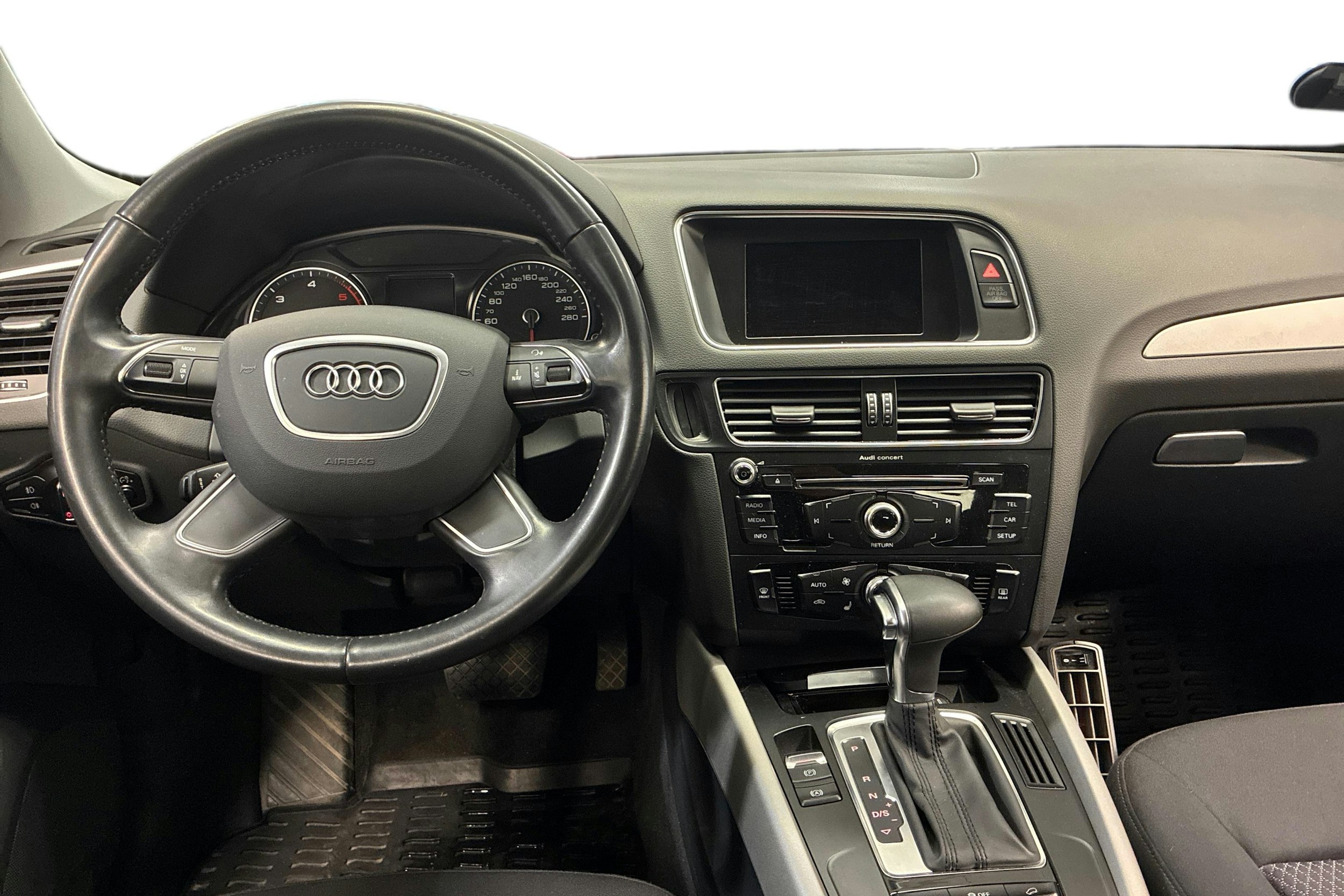 Hopea Audi Q5 2013 kuva 9.