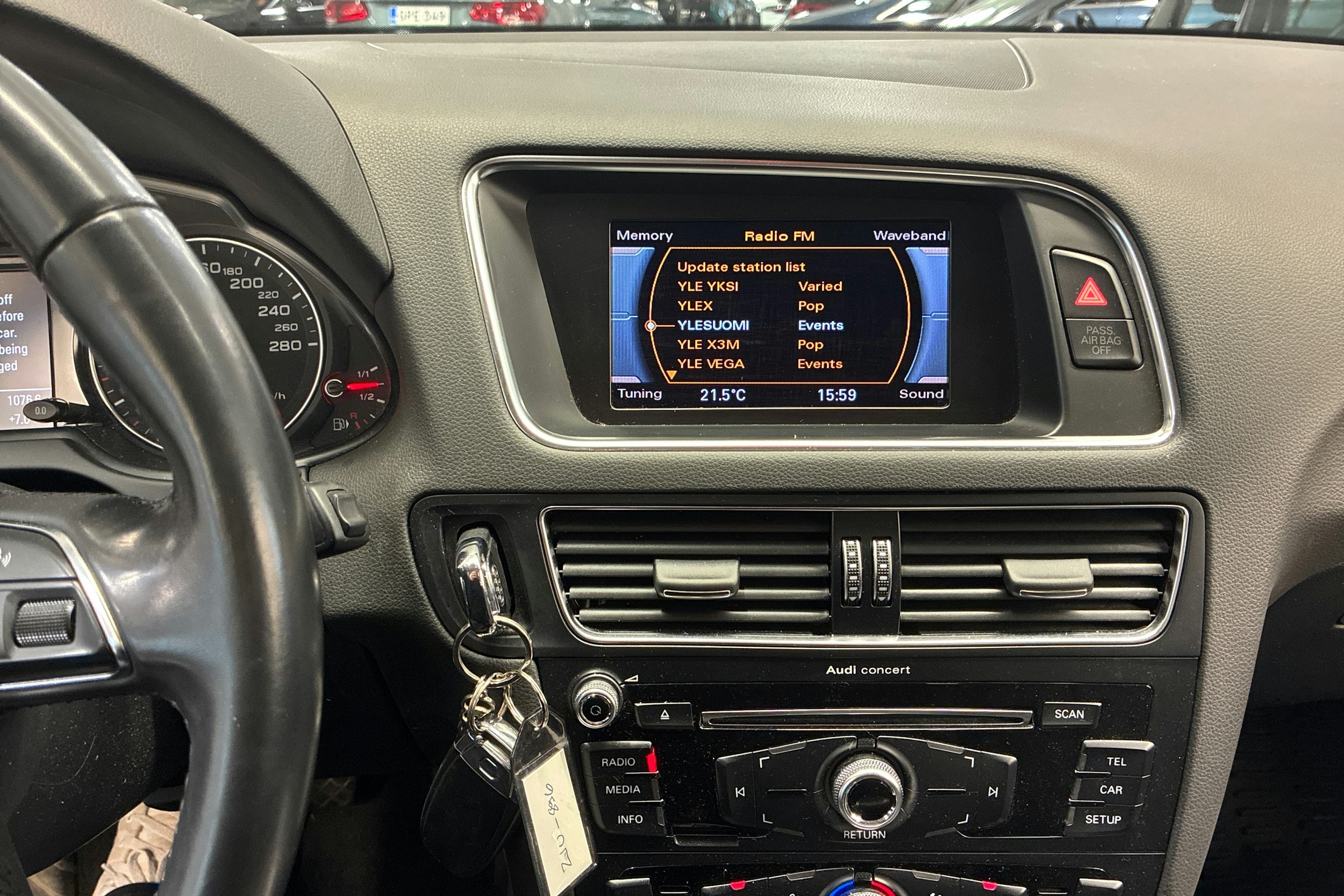 Hopea Audi Q5 2013 kuva 15.