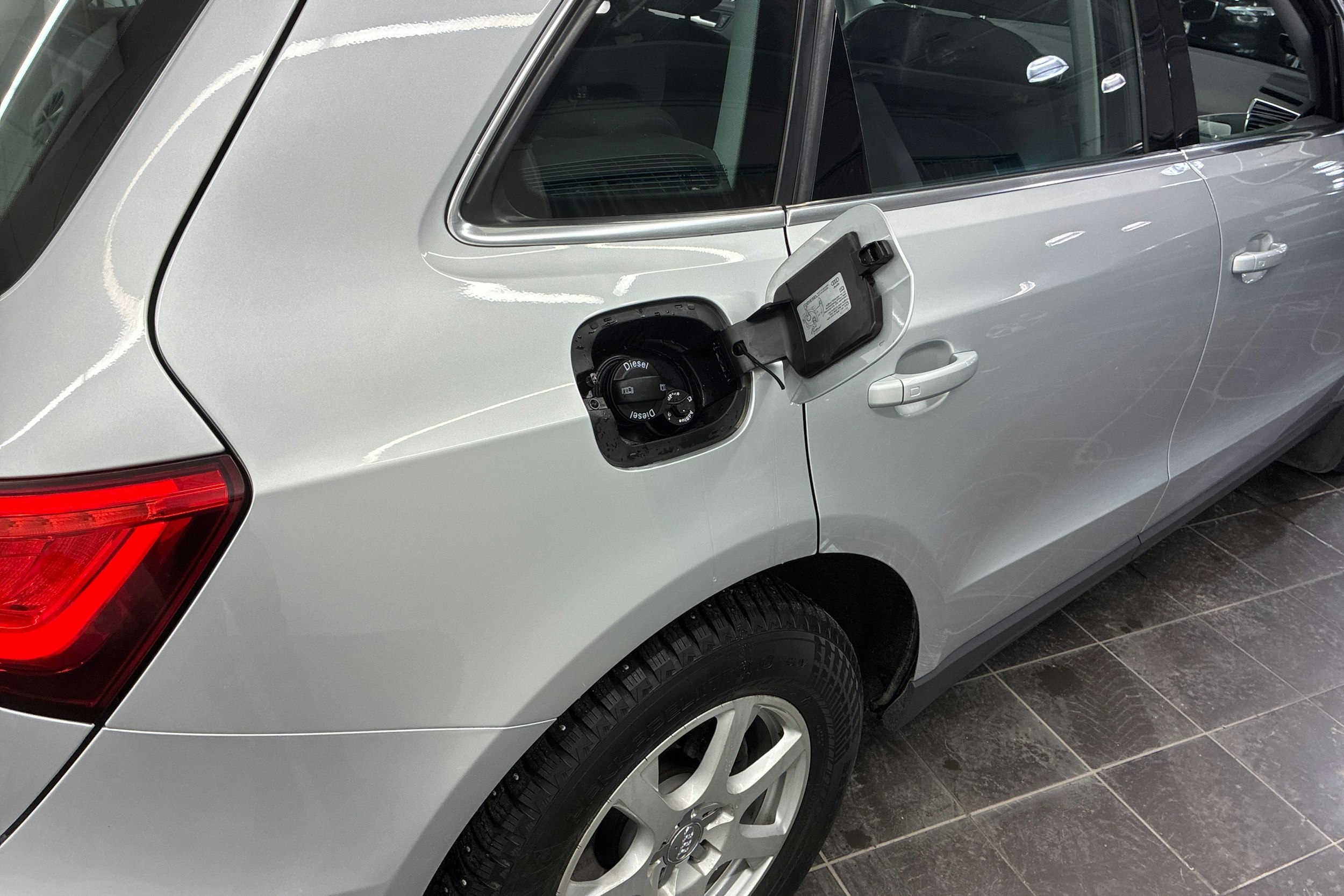 Hopea Audi Q5 2013 kuva 17.