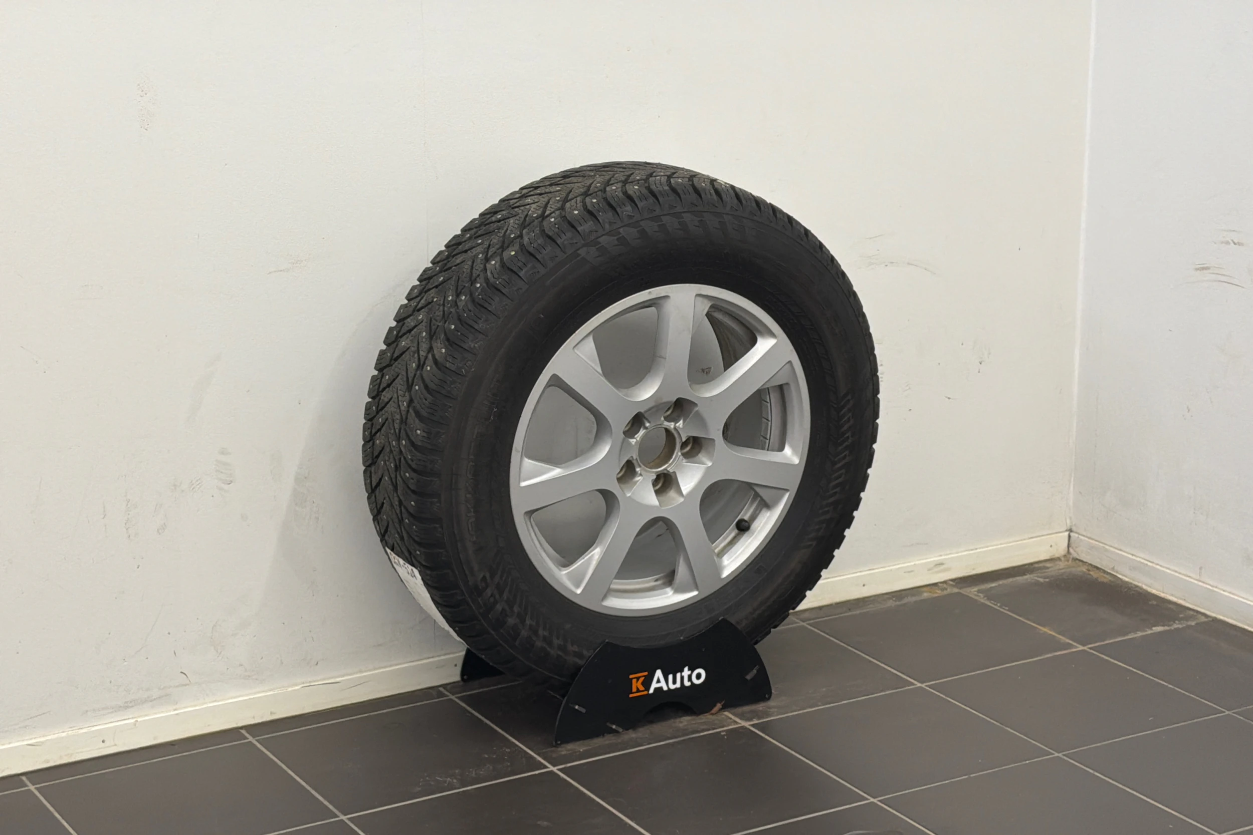 valkoinen Audi Q5 2015 kuva 10.