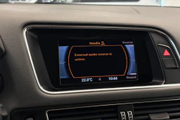 valkoinen Audi Q5 2015 kuva 22.