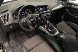 musta Audi Q5 2014 kuva 6.
