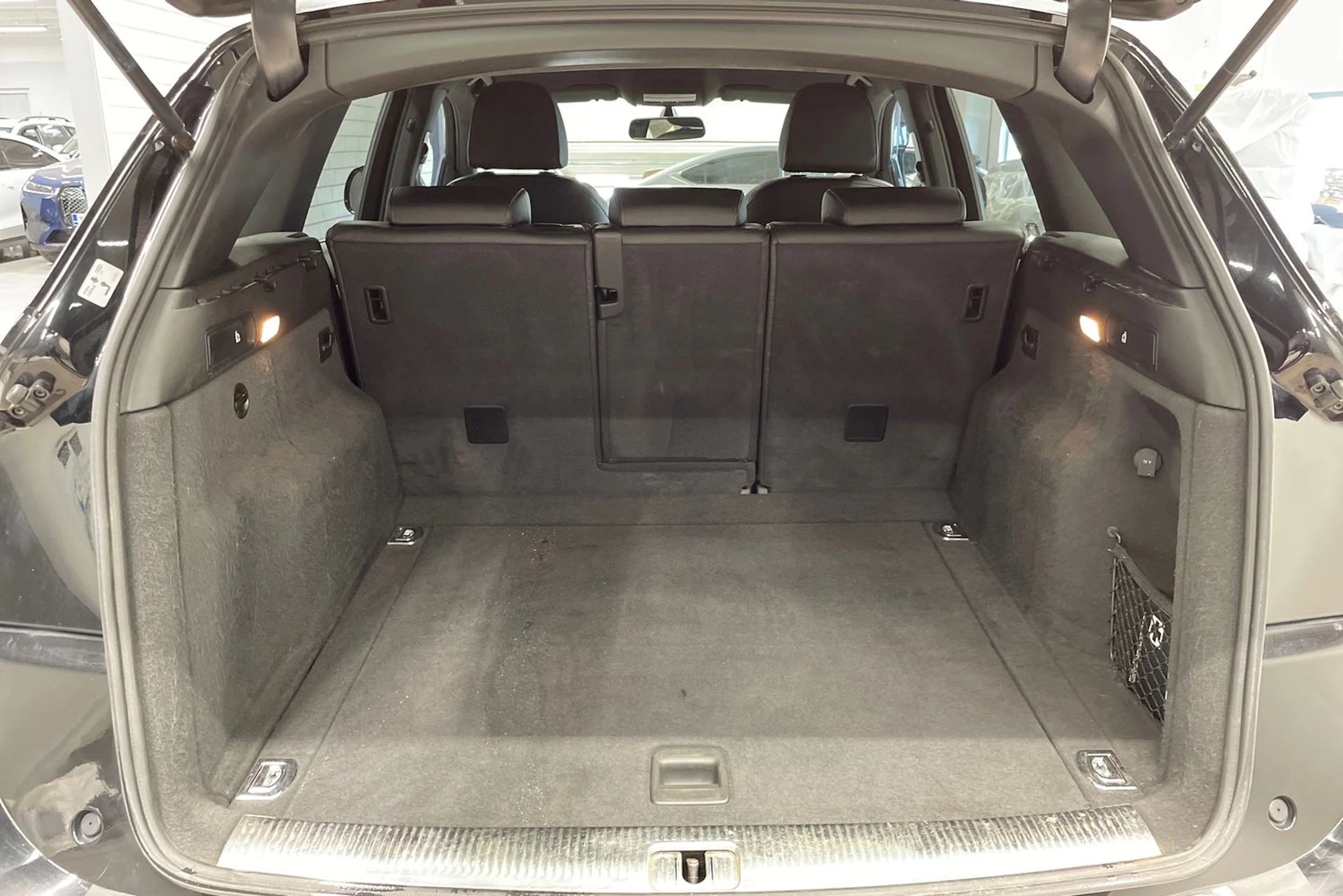 musta Audi Q5 2014 kuva 12.