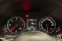 musta Audi Q5 2014 kuva 13.