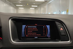 musta Audi Q5 2014 kuva 14.