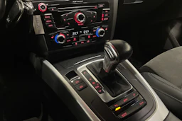 musta Audi Q5 2014 kuva 15.