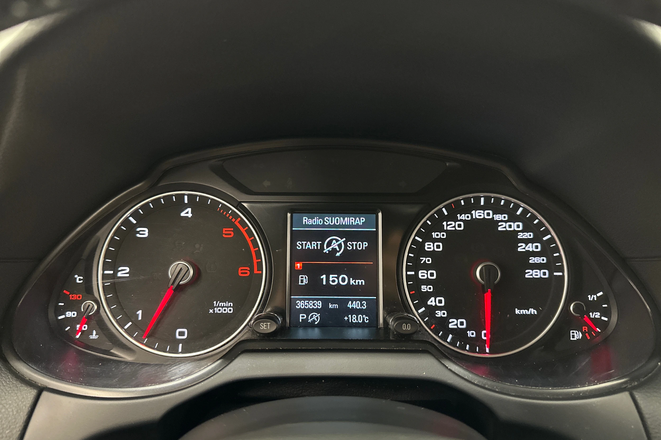 met. harmaa Audi Q5 2014 kuva 15.