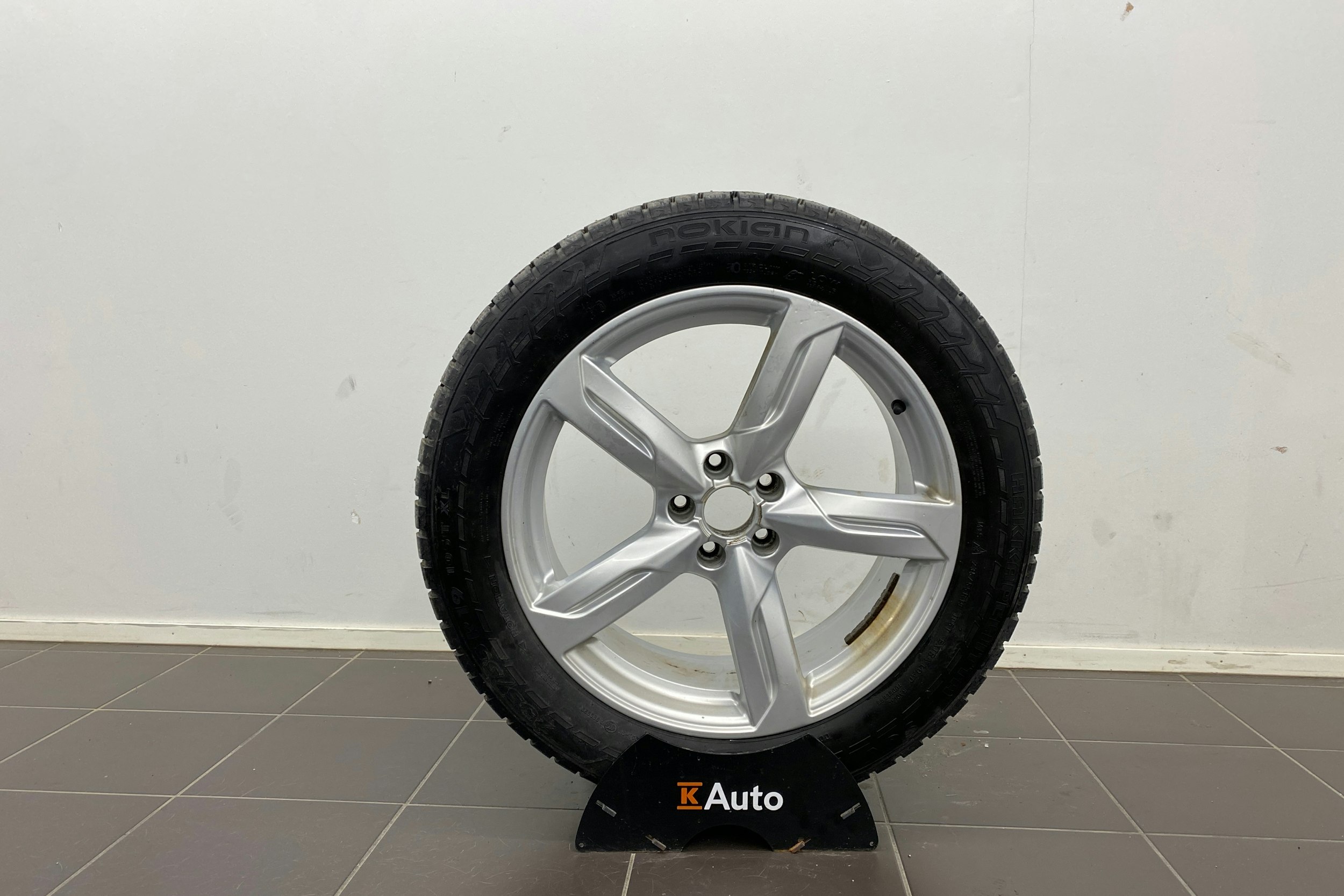 Valkoinen Audi Q5 2014 kuva 13.