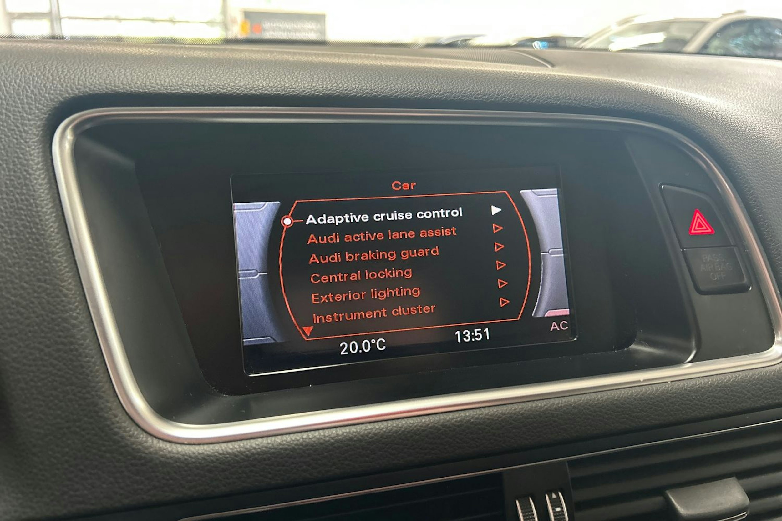 harmaa Audi Q5 2014 kuva 21.