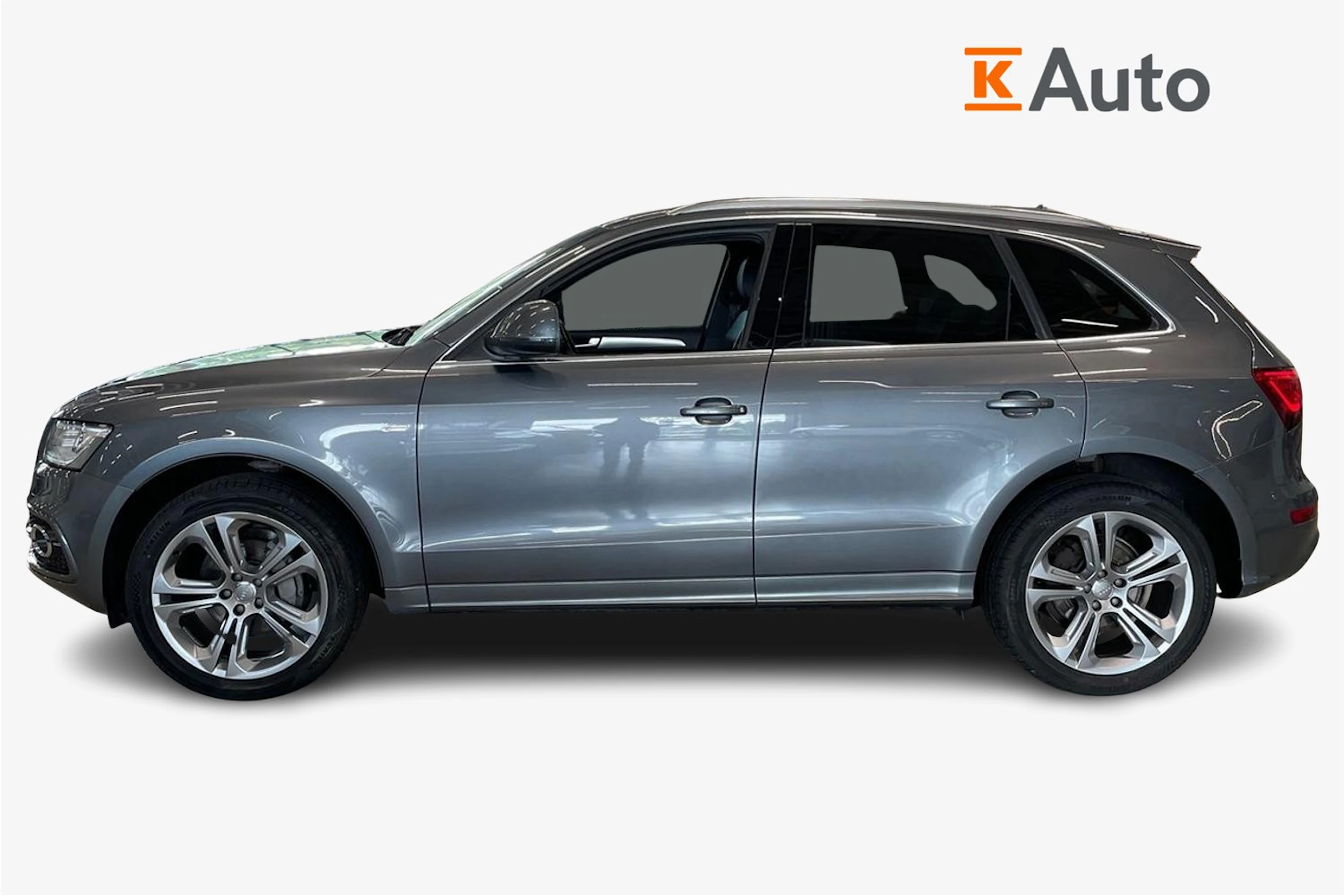 harmaa Audi Q5 2014 kuva 5.